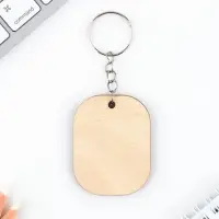 Брелок для ключей деревянный, жетон «Тебя любят», 3,5 х 4,5 см