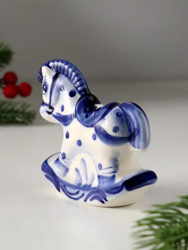 Сувенир Коняшка-качалка, 8х9,5 см, гжель Сувенир Коняшка-качалка, 8х9,5 см, гжель