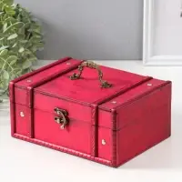 Шкатулка для украшений &laquo;Сундучок. Средневековье&raquo;, дерево, с клёпками, 9.5&times;22&times;15.5 см