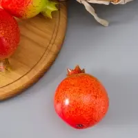 Муляж "Гранат" 10 см, жёлто-красный