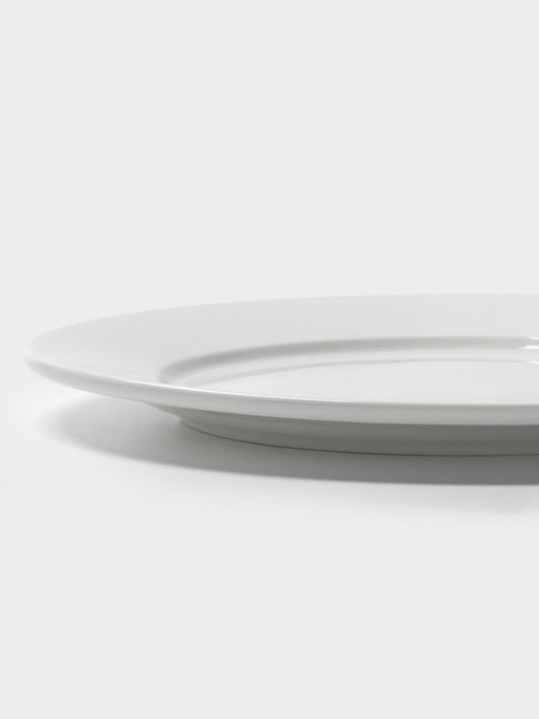 Тарелка с бортом d=24 см