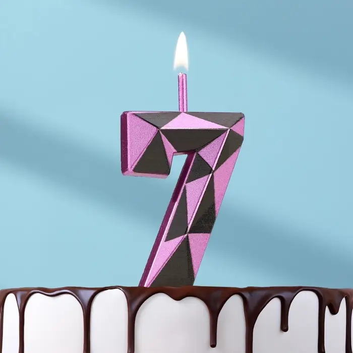 Свеча для торта «Алмаз», цифра 7, фиолетовый металлик Свеча для торта «Алмаз», цифра 7, фиолетовый металлик
