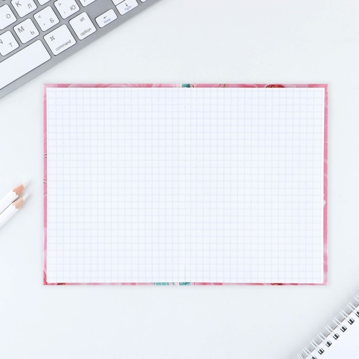 Блокнот в твердой обложке А6, 40 л «8 Марта» Блокнот в твердой обложке А6, 40 л «8 Марта»