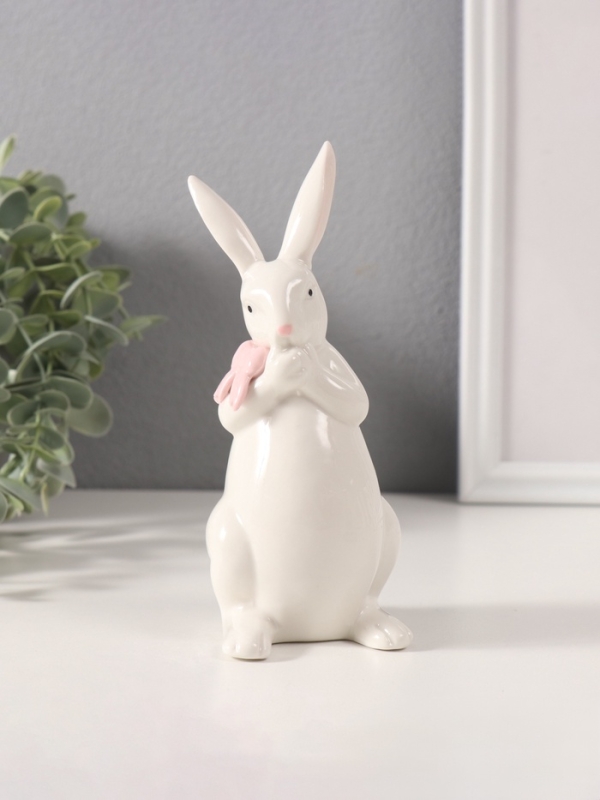 Сувенир керамика "Белый кролик с розовым бантиком" 6х6,5х16 см