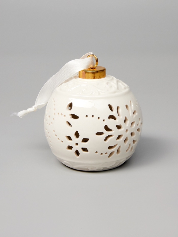 Елочный шар Елочный шар "Вьюга" 10х8.8х8.8, 1 LED, LR44x3(в компл.), Т/БЕЛЫЙ