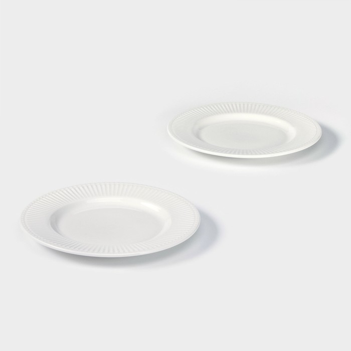 Набор фарфоровых тарелок Magistro Edne, 19×19×1,7 см, цвет белый Набор фарфоровых тарелок Magistro Edne, 19×19×1,7 см, цвет белый