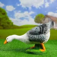 Садовая фигура из полистоуна &laquo;Гусь наклонившийся&raquo;, 50&times;18&times;30 см