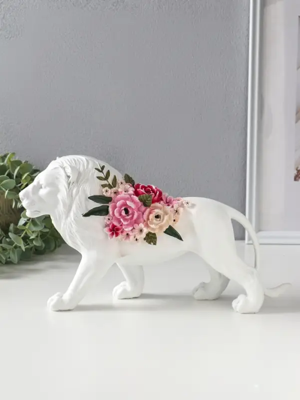 Сувенир полистоун "Белый лев в розовых цветах" 30х8,5х17 см