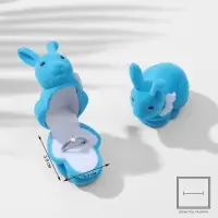 Футляр под серьги, кольцо &laquo;Кролик&raquo;, бархатный, 5.7&times;4.5 см, бирюзовый