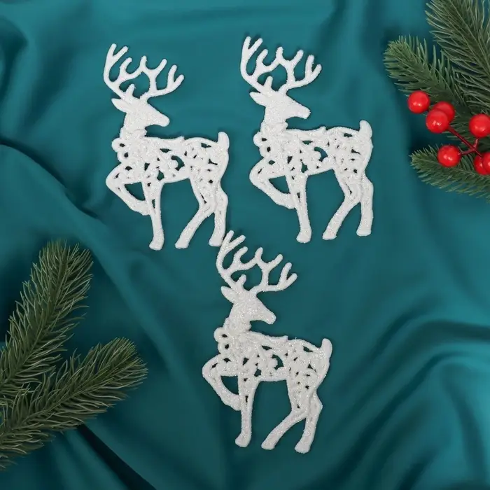 Ёлочные игрушки 3 шт. &laquo;Зимнее волшебство. Белый олень резной&raquo; пластик, 8&times;13 см