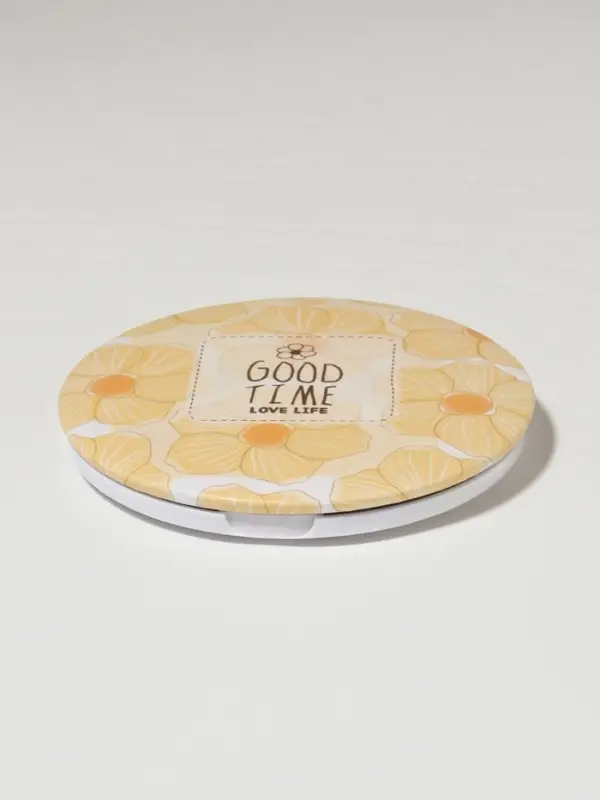 Зеркало складное &laquo;Нежность&raquo;, d=7.5 см, с увеличением х2, жёлтое