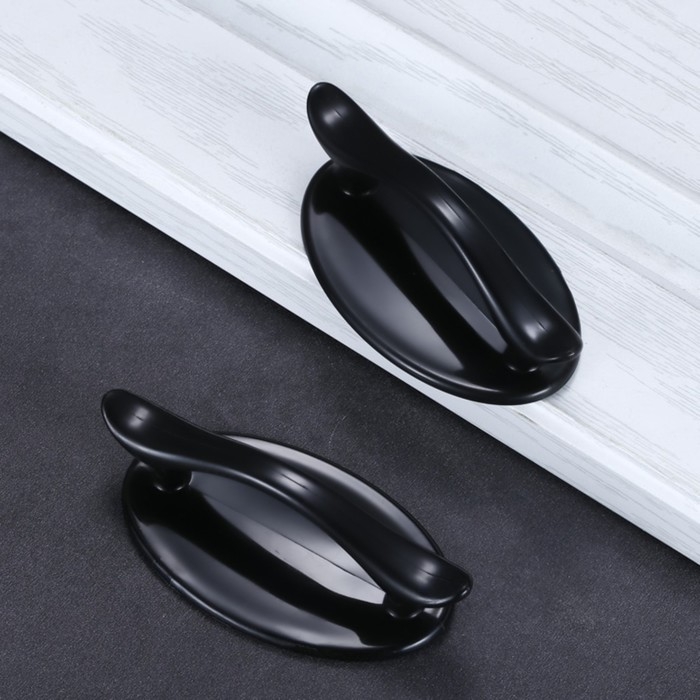 Ручка мебельная самоклеющаяся CAPPIO, L=95 мм, пластик, цвет черный Ручка мебельная самоклеющаяся CAPPIO, L=95 мм, пластик, цвет черный