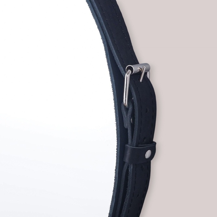 Зеркало "Ритц", d=500, на ремне из натуральной кожи, черный