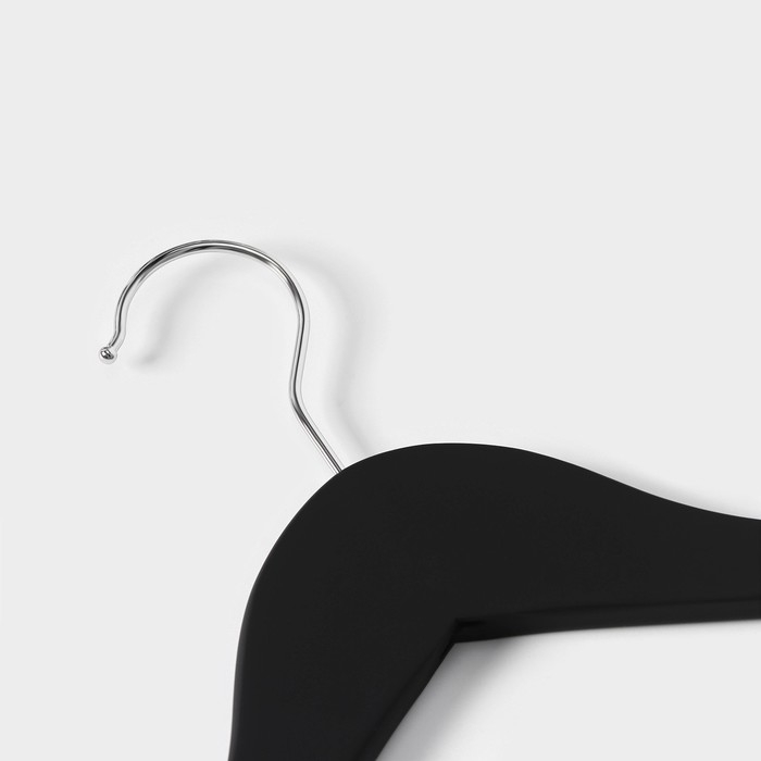Плечики - вешалки для одежды LaDо́m Soft-Touch, 44,5×1,2×23 см, 3 шт, деревянные, с перекладиной, широкие плечики, цвет чёрный Плечики - вешалки для одежды LaDо́m Soft-Touch, 44,5×1,2×23 см, 3 шт, деревянные, с перекладиной, широкие плечики, цвет чёрный