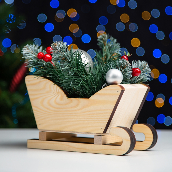 Новый год. Кашпо деревянное 20×12×13 см  Новый год. Кашпо деревянное 20×12×13 см "Санки", натуральный Дарим Красиво