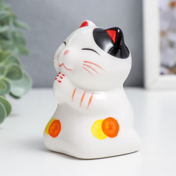 Сувенир керамика Сувенир керамика "Манэки-нэко - радость" МИКС 5х5х8,5 см