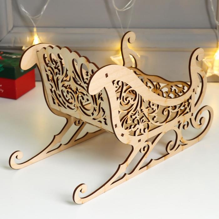 Шкатулка дерево для конфет  Шкатулка дерево для конфет "Новогодние Сани" (набор 6 деталей)  28,5х17х12 см