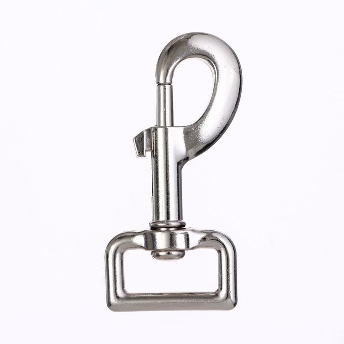 Карабин большой с широким основанием, 7,7 см. (ширина проушины 2,7 см) Карабин большой с широким основанием, 7,7 см. (ширина проушины 2,7 см)