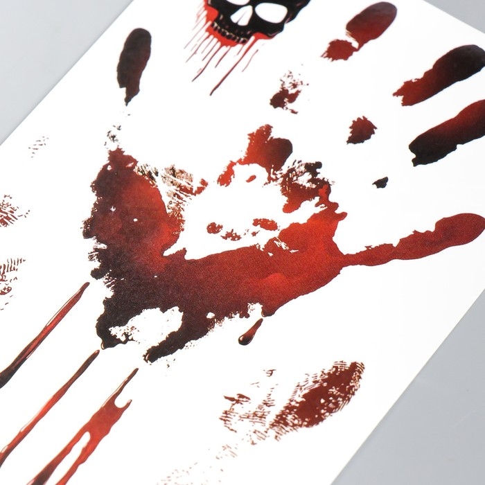 Татуировка на тело цветная Татуировка на тело цветная "Черепа и следы" 10х21 см