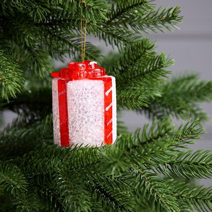 Светодиодная фигура «Подарок» 7.5 см, пластик, батарейки AG13х3 (в комплекте), свечение мульти (RGB)