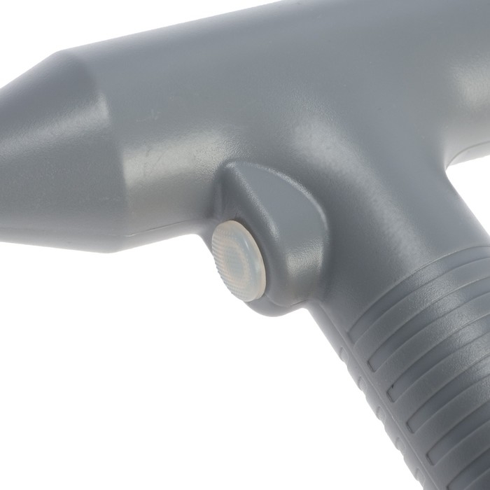 Опрыскиватель аккумуляторный ТУНДРА, 3.7 В, 2 Ач, 1 л, 0.7 л/мин, гибкая насадка Опрыскиватель аккумуляторный ТУНДРА, 3.7 В, 2 Ач, 1 л, 0.7 л/мин, гибкая насадка