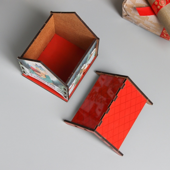 Новогодний чайный домик  Новогодний чайный домик "С Любовью" 10,5х9,5х12 см