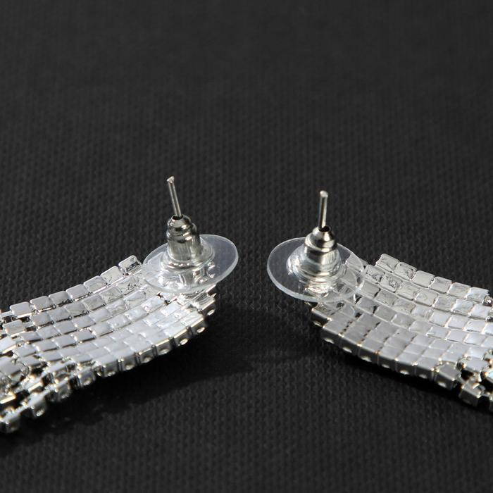 Серьги висячие со стразами «Голливуд» водопад нитей, цвет белый в серебре, 11 см Серьги висячие со стразами «Голливуд» водопад нитей, цвет белый в серебре, 11 см