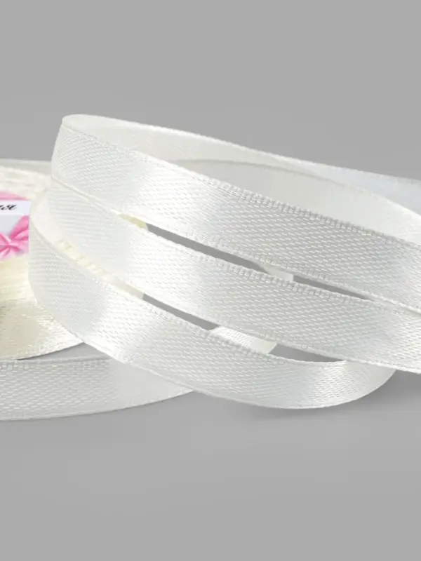 Лента атласная, 10 мм, 23&plusmn;1 м, светло-жёлтая