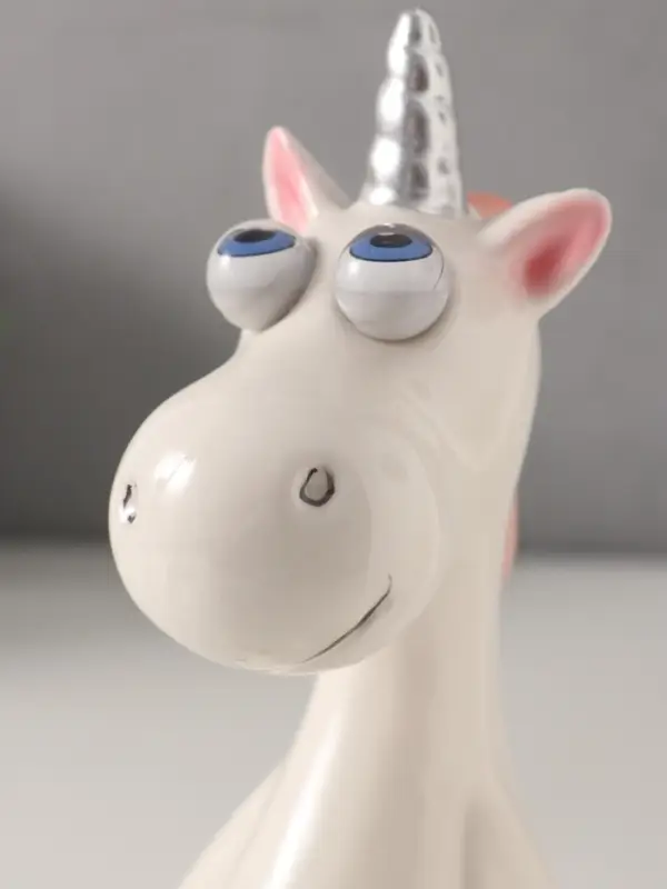 Копилка для денег &laquo;Единорожек-пучеглаз&raquo;, керамика, 9&times;10.9&times;20.3 см