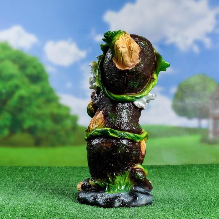 Садовая фигура  Садовая фигура "Гном-лесовик" 19х20х38см