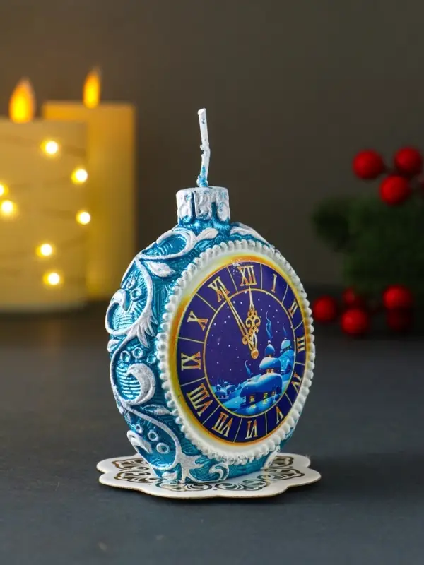 Свеча новогодняя круглая "Куранты" 7,2х5х8,5 см