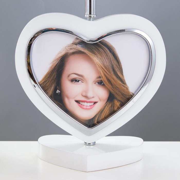 Настольная лампа Настольная лампа "Портрет" E27 40Вт белый 23х23х42 см RISALUX