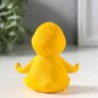Сувенир полистоун лак "Жёлтый утёнок-йог" 8,5х7х9 см
