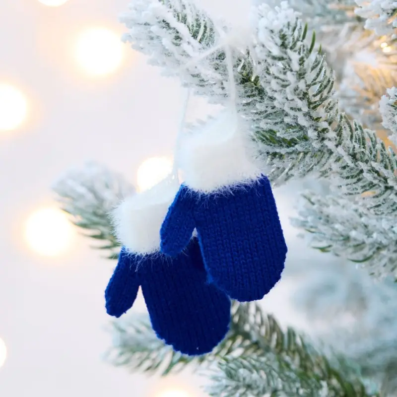 Подвеска на елку «Вьюшка», варежки, синяя