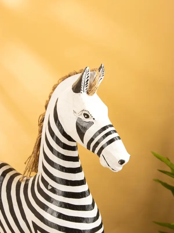 Сувенир  Сувенир "Зебра" дерево 33х11х53 см, цв. чёрно-белый