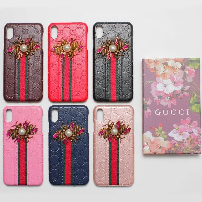 Чехол iPh XS Max под кожу жуки со стразами Чехол iPh XS Max под кожу жуки со стразами