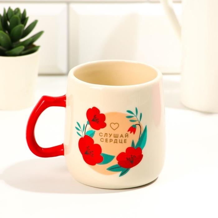 Кружка керамическая с крышкой и ложкой «Слушай сердце», 450 мл, цвет бежевый Кружка керамическая с крышкой и ложкой «Слушай сердце», 450 мл, цвет бежевый