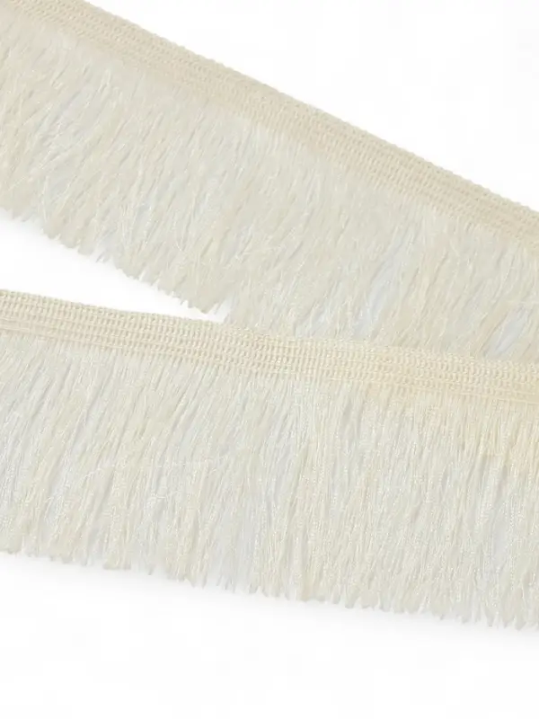 Бахрома одинарная, 6,5 см, 20 м±0.5, цвет молочный Бахрома одинарная, 6,5 см, 20 м±0.5, цвет молочный