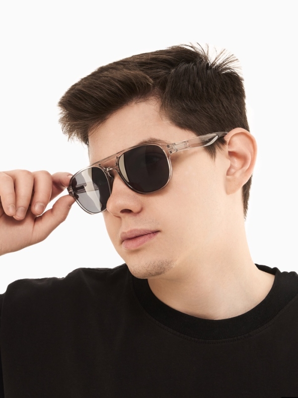 Очки солнечные, uv 400, ширина 15 см, дужка 15 см, линза 5.5 х 4.5 см Очки солнечные, uv 400, ширина 15 см, дужка 15 см, линза 5.5 х 4.5 см