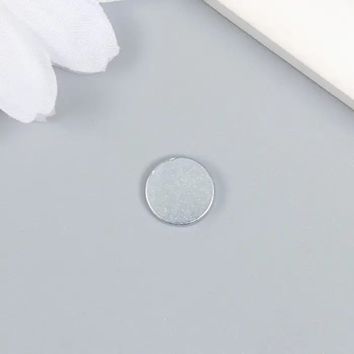 Магнит технический серебристый 10х2 мм Магнит технический серебристый 10х2 мм