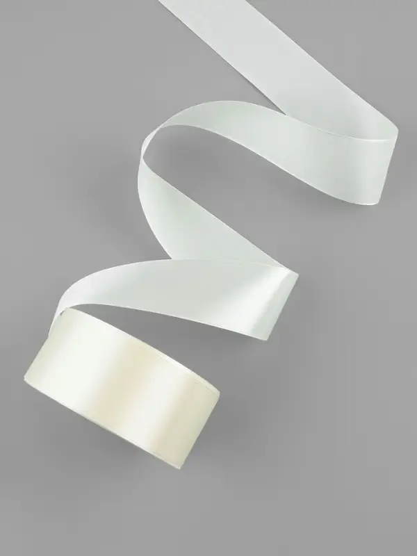 Лента атласная, 40 мм, 23&plusmn;1 м, нежно-бежевая