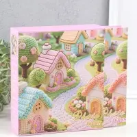 Фотоальбом на 100 фото 13х18 см "Вязаная деревушка" в коробке 5х18х20,5 см