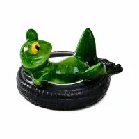 Садовая фигура из полистоуна &laquo;Лягушка лежит на шине&raquo;, 14&times;13&times;9.5 см, плавающая