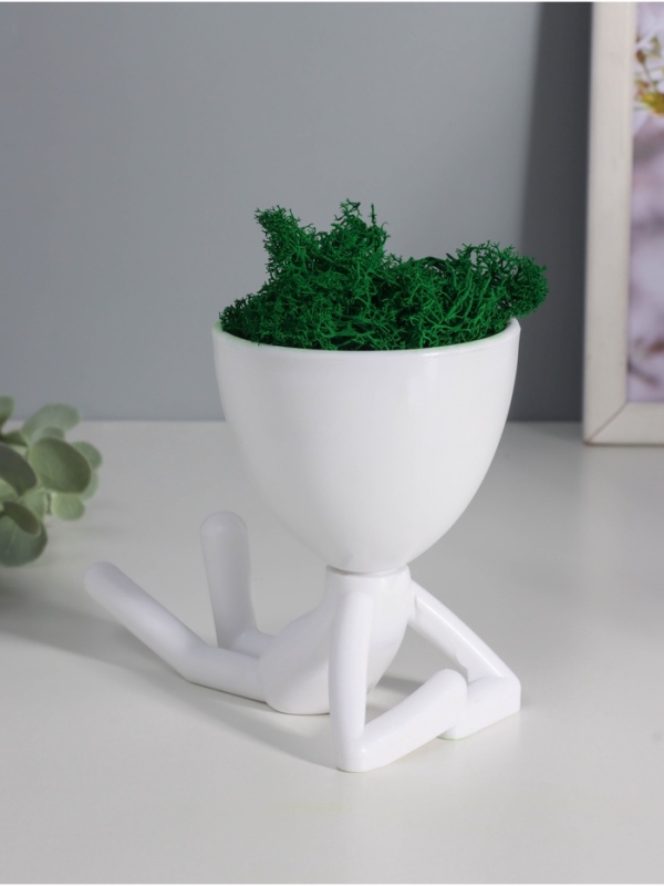 Кашпо пластиковое Кашпо пластиковое "Мистер Грин на лайте" 9,7*12*7,3 см белый