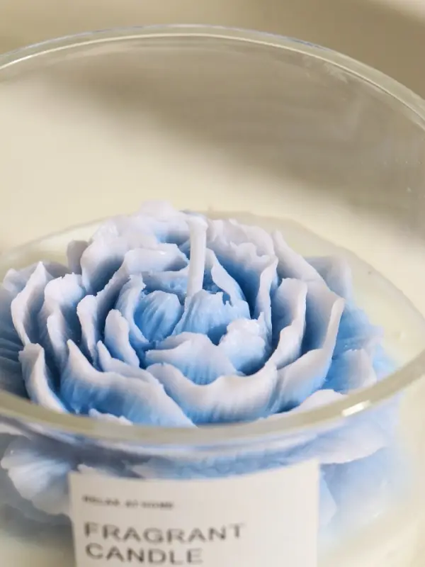 Свеча интерьерная в стакане Свеча интерьерная в стакане "Нежно-голубой пион" 11х11х8 см