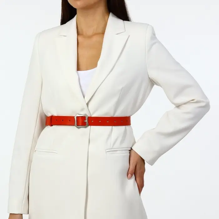 Ремень женский с винтом, 110&times;2.5 см, матовая классическая пряжка металл, красный