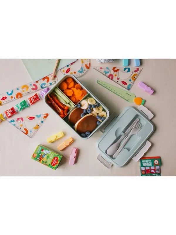 Ланч-бокс в школу TAKE IT EASY, 800 мл, 3 ячейки, с приборами, 12&times;7.6&times;20 см, пшеничная солома, голубой