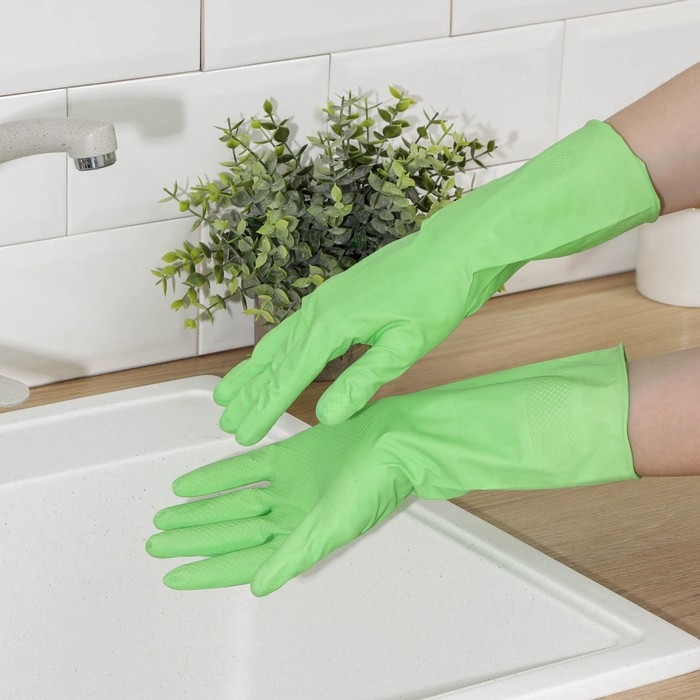 Перчатки хозяйственные Доляна, размер S, резиновые, цвет МИКС Перчатки хозяйственные Доляна, размер S, резиновые, цвет МИКС