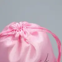 Мешочек подарочный атласный «Красота», 10 х 12 см +/- 1.5 см Мешочек подарочный атласный «Красота», 10 х 12 см +/- 1.5 см