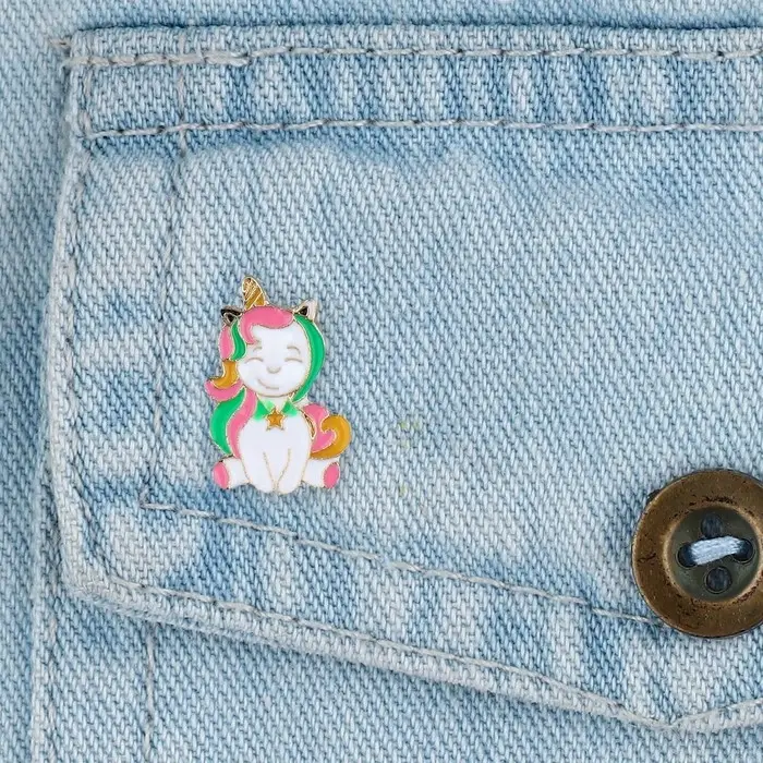 Значок металлический &laquo;Единорог&raquo; 1,5 х 2,2см